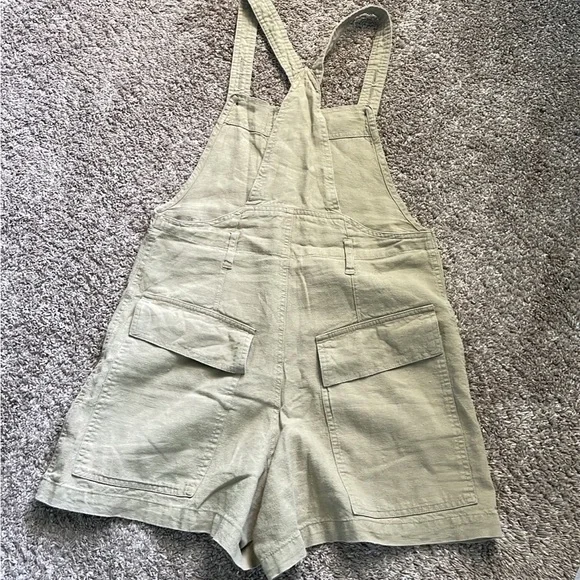 [Price Drop] Urban Outfitters shortall linen overall - Picture 4 of 4
